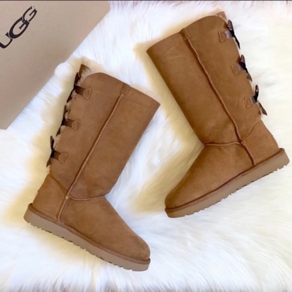 UGG Women’s Bailey Bow Tall II Chestnut Boots - Picture 5 of 7